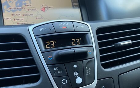 Renault Laguna III рестайлинг, 2009 год, 700 000 рублей, 14 фотография