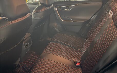 Toyota RAV4, 2020 год, 2 500 000 рублей, 7 фотография