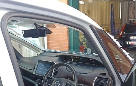 Nissan Serena IV, 2020 год, 2 600 000 рублей, 3 фотография