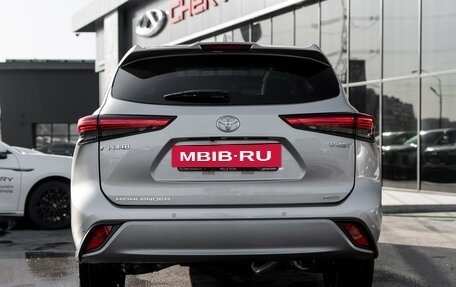 Toyota Highlander, 2025 год, 5 600 000 рублей, 6 фотография