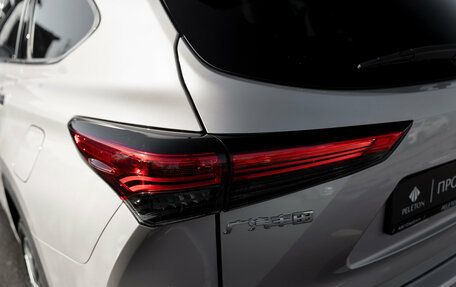 Toyota Highlander, 2025 год, 5 600 000 рублей, 28 фотография