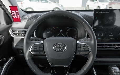 Toyota Highlander, 2025 год, 5 600 000 рублей, 11 фотография