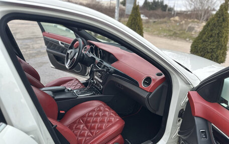 Mercedes-Benz C-Класс, 2011 год, 1 200 000 рублей, 5 фотография