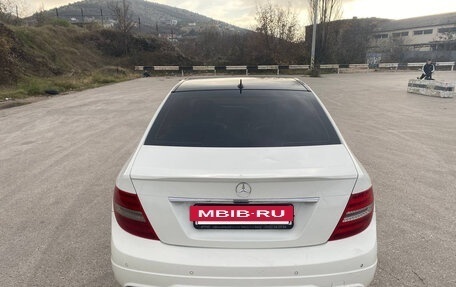 Mercedes-Benz C-Класс, 2011 год, 1 200 000 рублей, 12 фотография