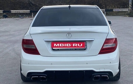 Mercedes-Benz C-Класс, 2011 год, 1 200 000 рублей, 16 фотография