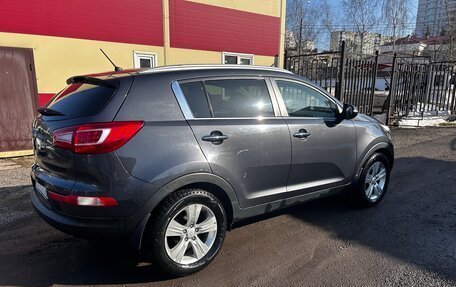 KIA Sportage III, 2011 год, 900 000 рублей, 5 фотография