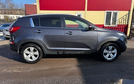 KIA Sportage III, 2011 год, 900 000 рублей, 6 фотография