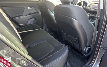 KIA Sportage III, 2011 год, 900 000 рублей, 12 фотография