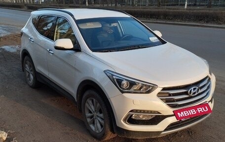 Hyundai Santa Fe III рестайлинг, 2016 год, 2 300 000 рублей, 18 фотография