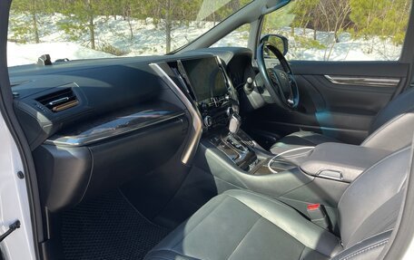 Toyota Alphard III, 2021 год, 6 250 000 рублей, 9 фотография