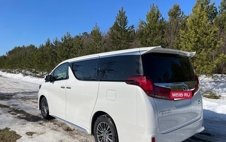 Toyota Alphard III, 2021 год, 6 250 000 рублей, 2 фотография