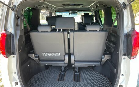 Toyota Alphard III, 2021 год, 6 250 000 рублей, 31 фотография