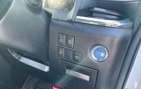 Toyota Alphard III, 2021 год, 6 250 000 рублей, 23 фотография