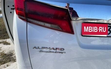 Toyota Alphard III, 2021 год, 6 250 000 рублей, 30 фотография