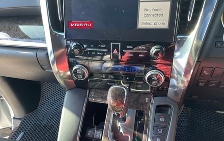 Toyota Alphard III, 2021 год, 6 250 000 рублей, 28 фотография