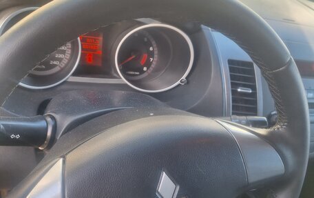 Mitsubishi Outlander III рестайлинг 3, 2008 год, 850 000 рублей, 9 фотография