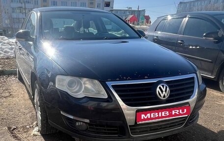 Volkswagen Passat B6, 2007 год, 700 000 рублей, 3 фотография