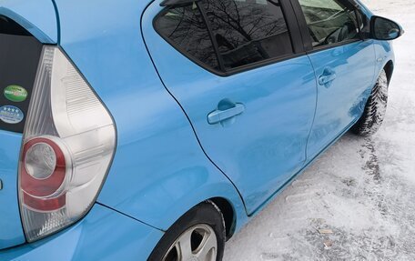 Toyota Aqua I, 2013 год, 690 000 рублей, 2 фотография