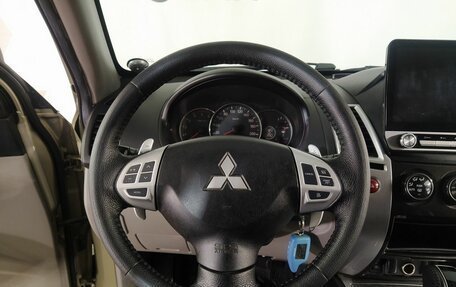 Mitsubishi Pajero Sport II рестайлинг, 2010 год, 1 400 000 рублей, 13 фотография