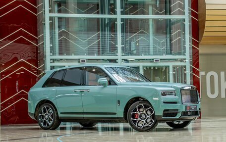Rolls-Royce Cullinan, 2022 год, 39 800 000 рублей, 6 фотография