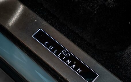 Rolls-Royce Cullinan, 2022 год, 39 800 000 рублей, 27 фотография