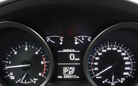 Toyota Land Cruiser 200, 2014 год, 3 490 000 рублей, 12 фотография