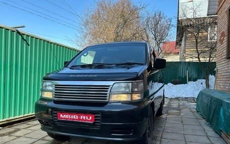 Nissan Elgrand I, 1998 год, 900 000 рублей, 1 фотография