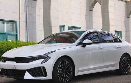 KIA K5, 2024 год, 4 000 000 рублей, 1 фотография