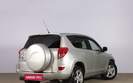 Toyota RAV4, 2005 год, 1 199 000 рублей, 7 фотография