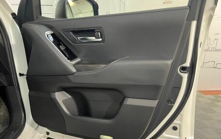 Toyota Land Cruiser, 2021 год, 10 899 900 рублей, 17 фотография