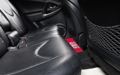 Toyota RAV4, 2005 год, 1 199 000 рублей, 17 фотография