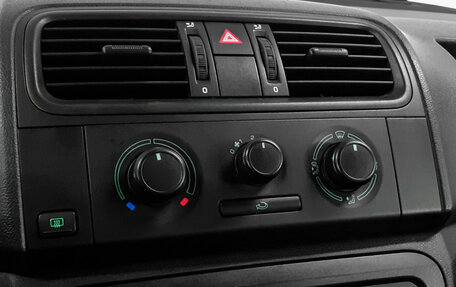 Skoda Fabia II, 2009 год, 470 000 рублей, 13 фотография