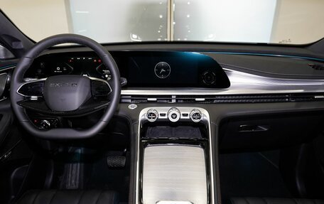 CheryExeed TXL, 2025 год, 3 930 000 рублей, 14 фотография