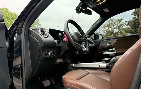 Mercedes-Benz GLB, 2022 год, 2 670 000 рублей, 4 фотография