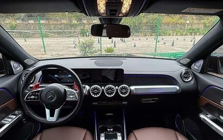 Mercedes-Benz GLB, 2022 год, 2 670 000 рублей, 7 фотография