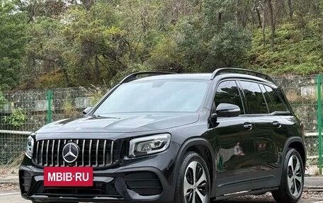 Mercedes-Benz GLB, 2022 год, 2 670 000 рублей, 3 фотография