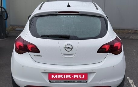 Opel Astra J, 2011 год, 850 000 рублей, 6 фотография