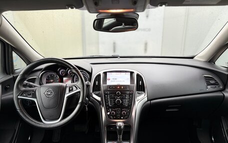 Opel Astra J, 2011 год, 850 000 рублей, 15 фотография