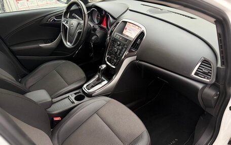 Opel Astra J, 2011 год, 850 000 рублей, 17 фотография