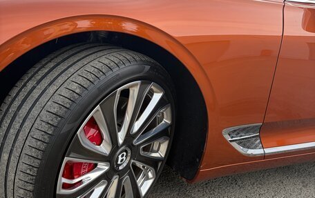 Bentley Continental GT III, 2021 год, 24 900 000 рублей, 6 фотография