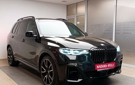 BMW X7, 2021 год, 9 200 000 рублей, 3 фотография
