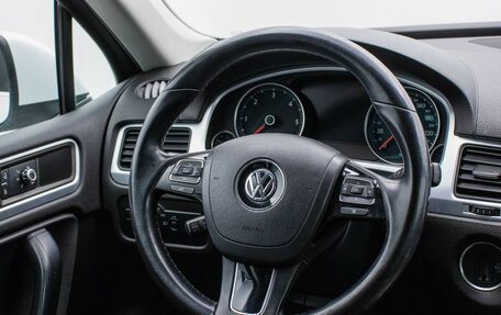 Volkswagen Touareg III, 2013 год, 1 850 000 рублей, 15 фотография