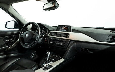 BMW 3 серия, 2015 год, 2 049 700 рублей, 4 фотография