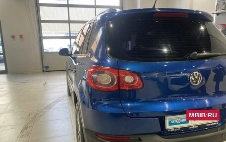 Volkswagen Tiguan I, 2010 год, 909 000 рублей, 3 фотография