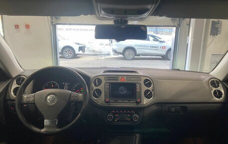 Volkswagen Tiguan I, 2010 год, 909 000 рублей, 14 фотография