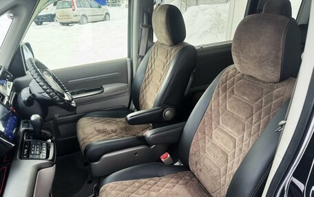 Honda Stepwgn IV, 2017 год, 1 800 000 рублей, 7 фотография