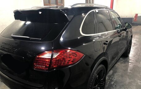 Porsche Cayenne III, 2010 год, 2 000 000 рублей, 2 фотография