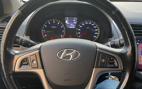 Hyundai Solaris II рестайлинг, 2015 год, 720 000 рублей, 6 фотография