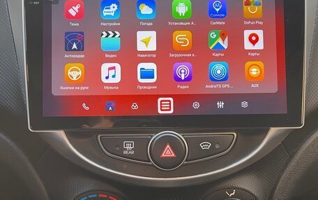 Hyundai Solaris II рестайлинг, 2015 год, 720 000 рублей, 7 фотография