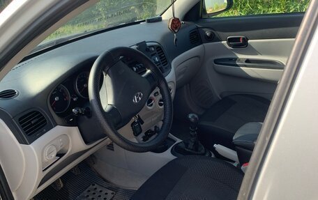 Hyundai Verna II, 2007 год, 370 000 рублей, 2 фотография